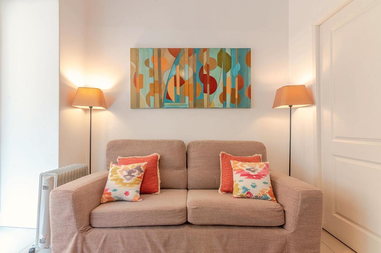 Alm- Spacious. Sunny. Patio. Quiet Area. Fast Wifi Lisboa Extérieur photo