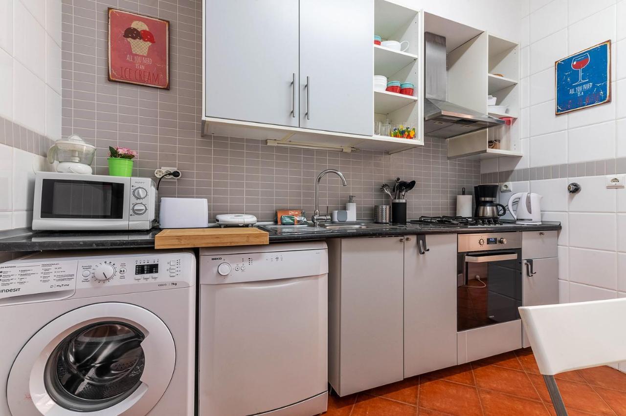 Alm- Spacious. Sunny. Patio. Quiet Area. Fast Wifi Lisboa Extérieur photo