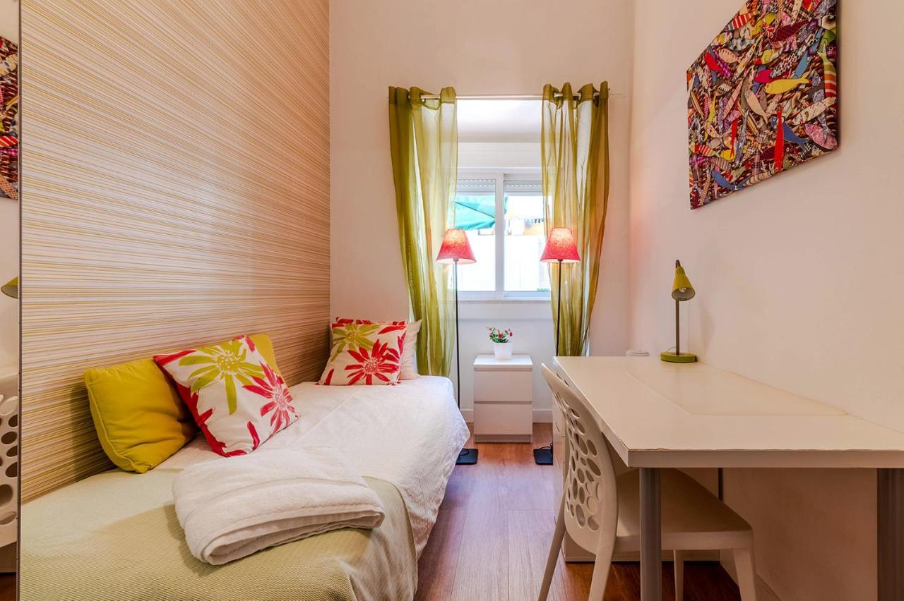 Alm- Spacious. Sunny. Patio. Quiet Area. Fast Wifi Lisboa Extérieur photo